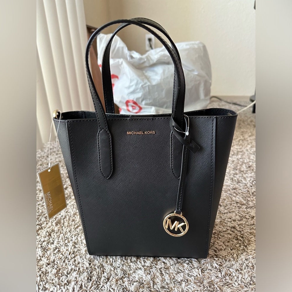 Michael Kors Sinclair small shopper tote